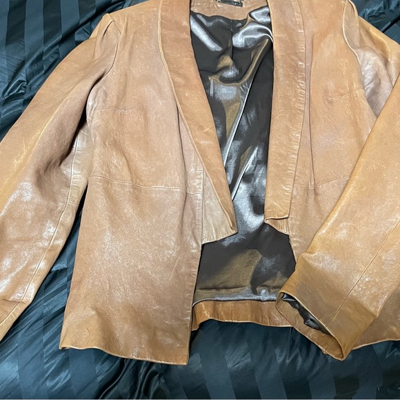 Beautiful distressed dark tan faux leather blazer - Picture 1 of 7